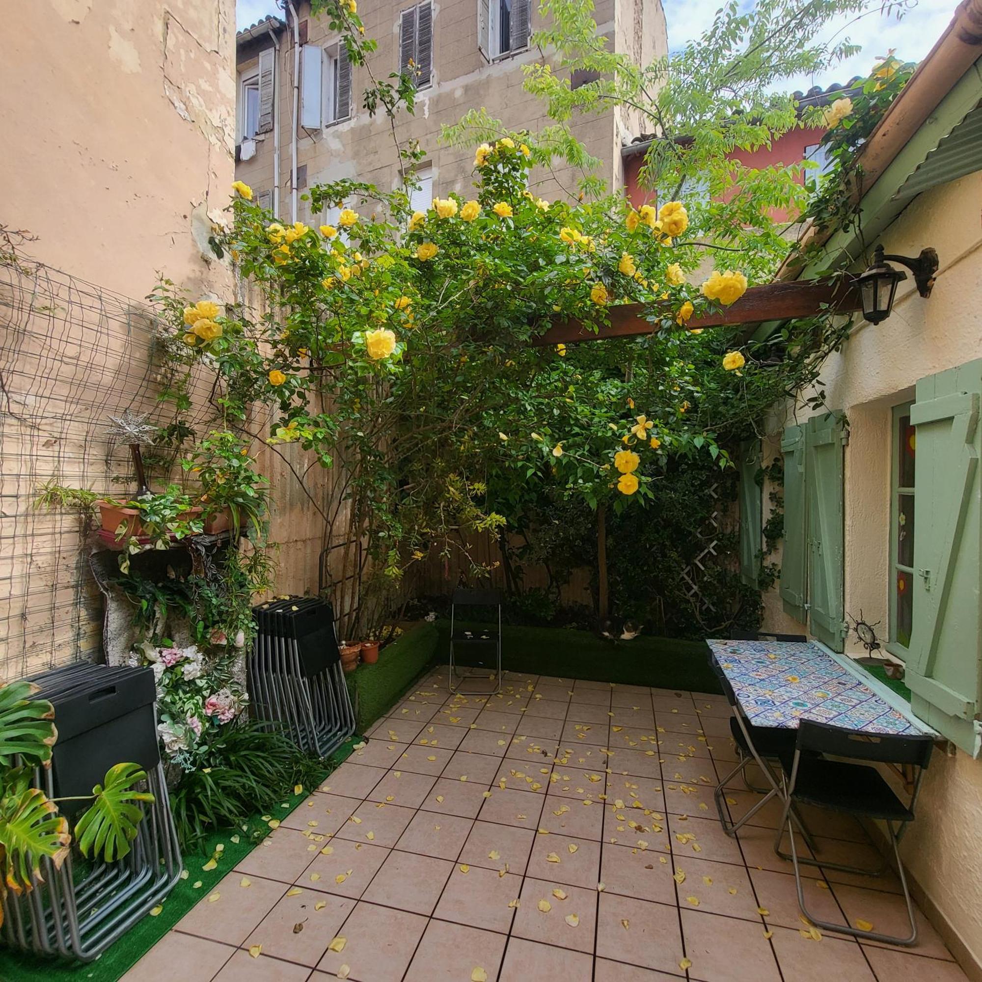 2P. Jardin Calme Centre-Ville Marseille Bagian luar foto